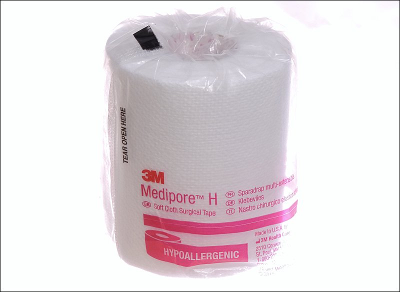 Medipore H first aid tape